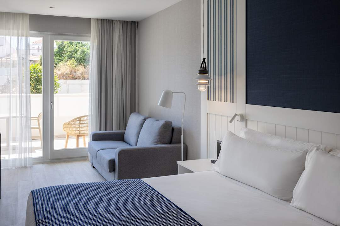 Zimmer Hotel Catalonia Mirador des Port