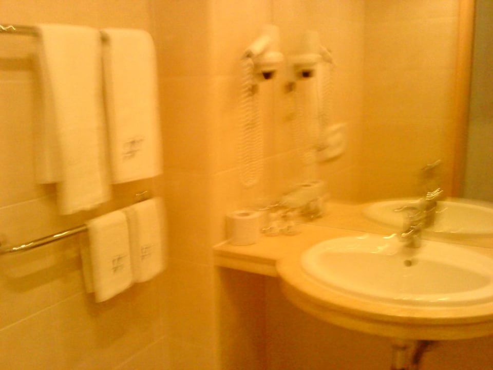 Föhn im Bad Effect Grand Victoria Hotel