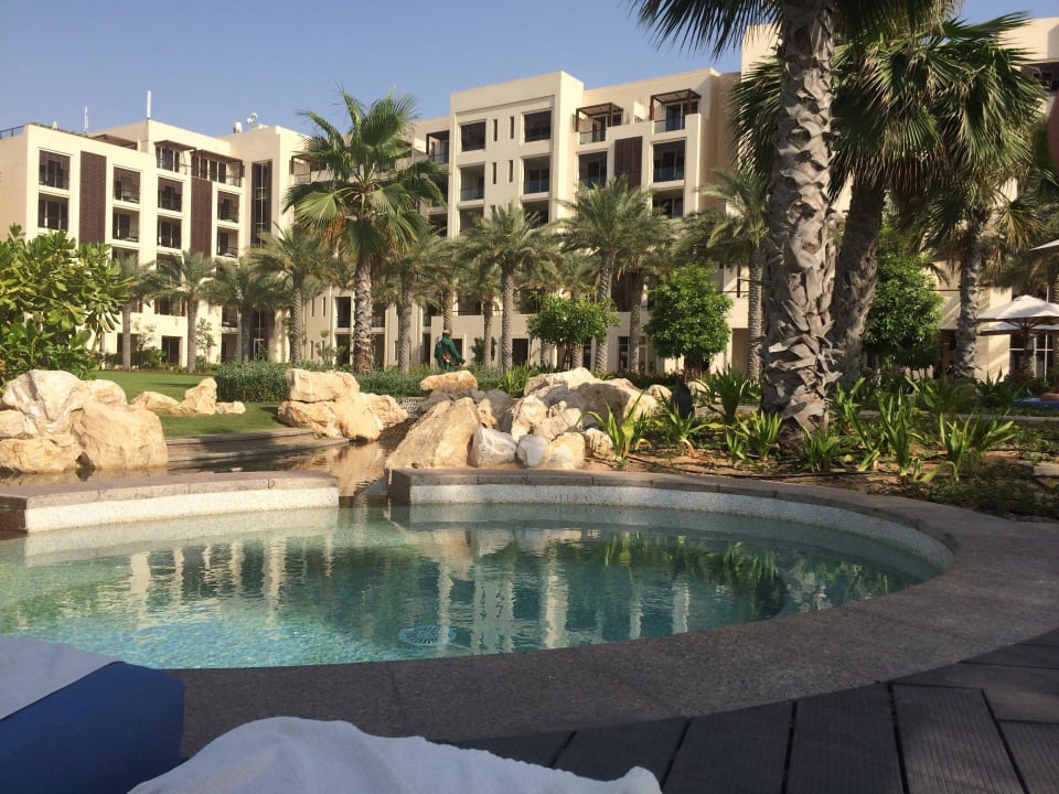 Minipool mit Blick auf das Hotel!  Park Hyatt Abu Dhabi Hotel and Villas