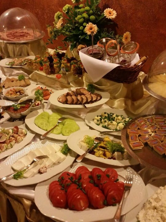 Frühstück Hotel Retman