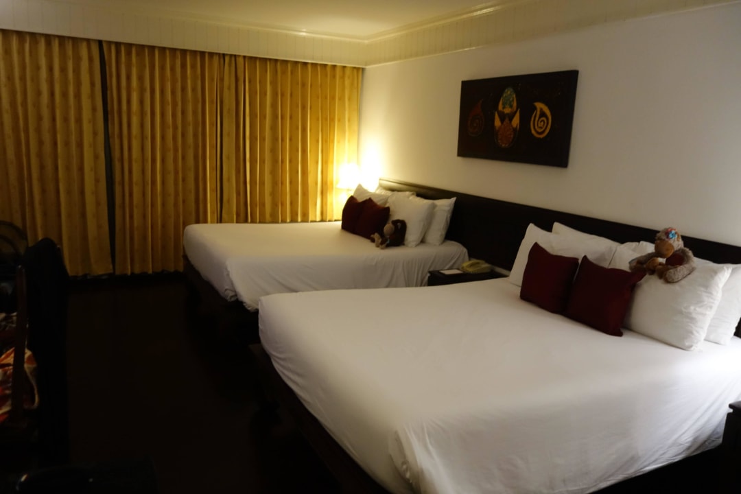 Bettenim normalen Doppelzimmer Seaview Khao Lak Resort