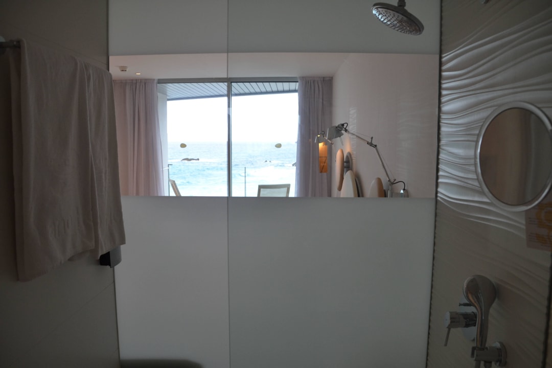 Zimmer 206 - Ausblick aus der Dusche Son Moll Sentits Hotel & Spa