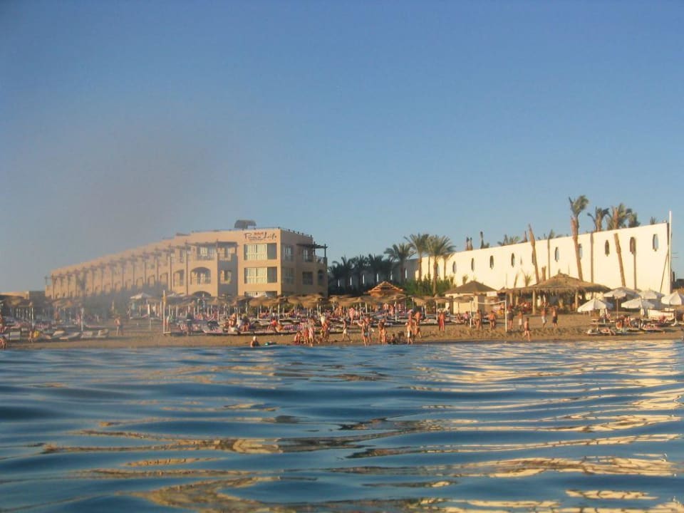 Hotel vom Meer aus gesehen Prima Life Makadi Resort