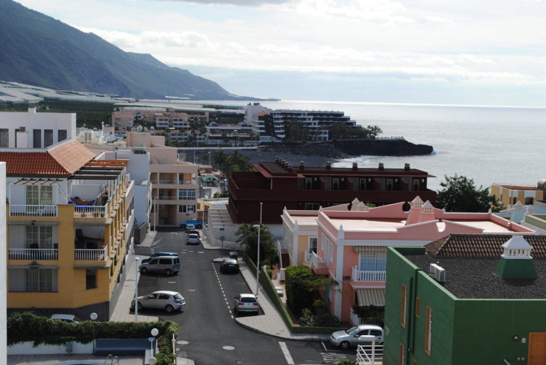Blick über Puerto Naos Richtung Süden zum Hotel Melia La Palma Hotel