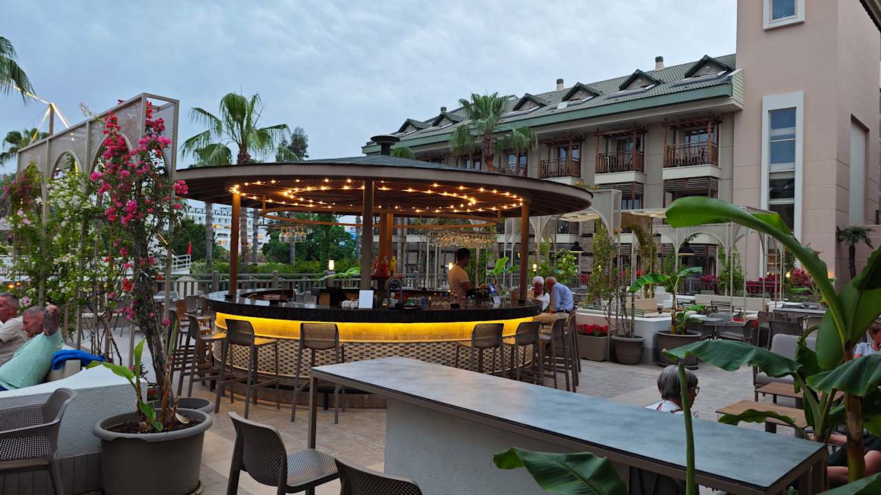 Gastro Can Garden Resort