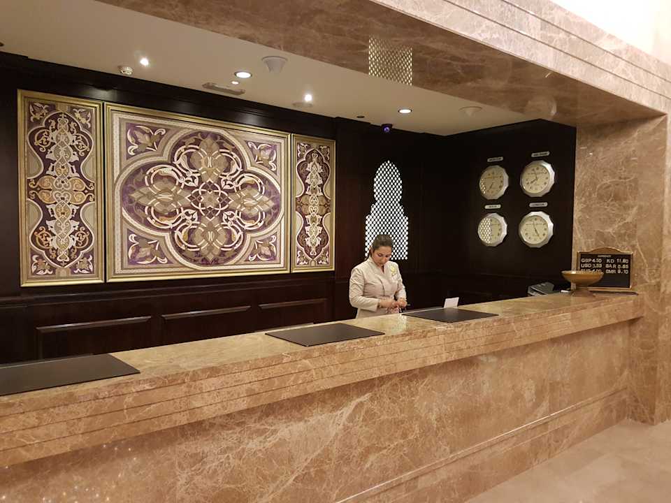 Lobby Miramar Al Aqah Beach Resort
