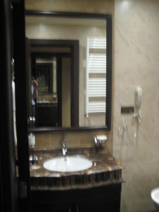 Badezimmer Yafour Hotel