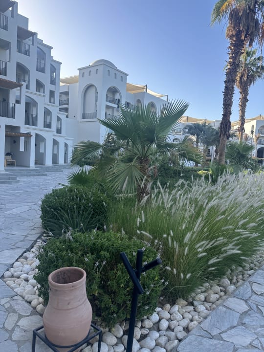 Gartenanlage Serry Beach Resort