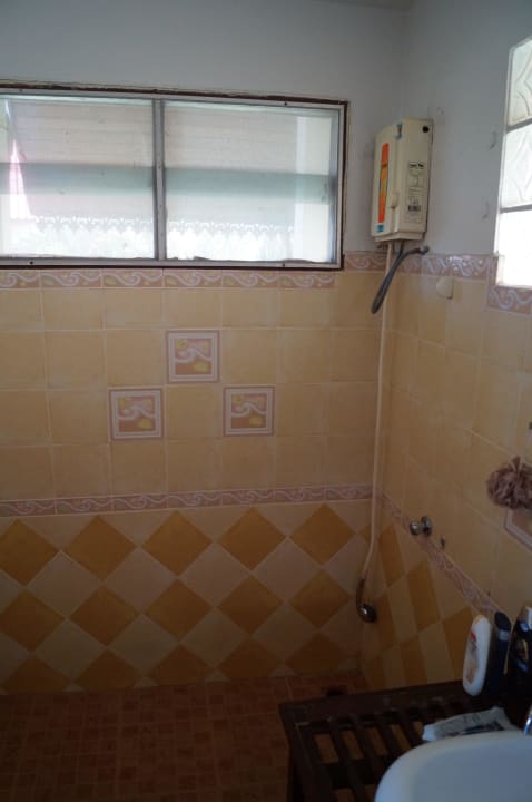 Badezimmer Duschecke Long Bay Resort Koh Phangan