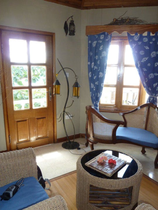 Wohnzimmer Bois Gayak Hotel Patatran Village