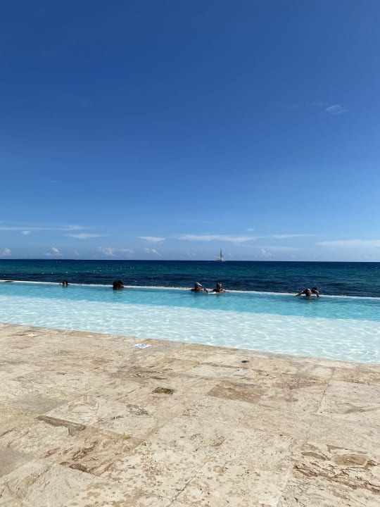 Strand Hotel Viva Dominicus Beach by Wyndham - All Inclusive Resort