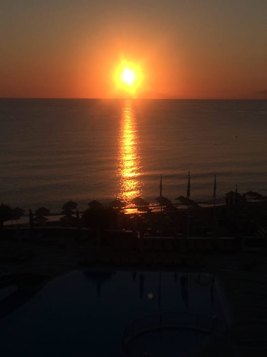 Sonnenaufgang Creta Maris Resort