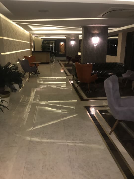 Lobby Elite Luxury Suite & Spa