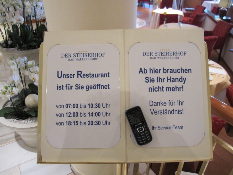 Eingang zu Restaurant Hotel & Spa Der Steirerhof Bad Waltersdorf