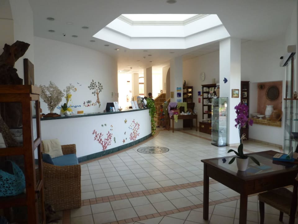 Reception Hotel Montecallini