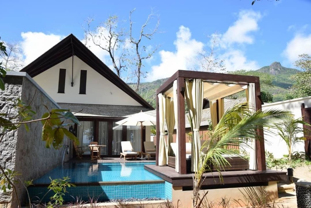 Beach Villa STORY Seychelles