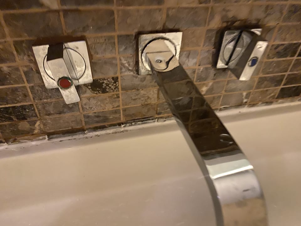 Zimmer Hotel The Charm Resort Phuket