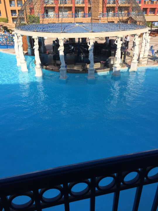 Pool Hotel Titanic Palace