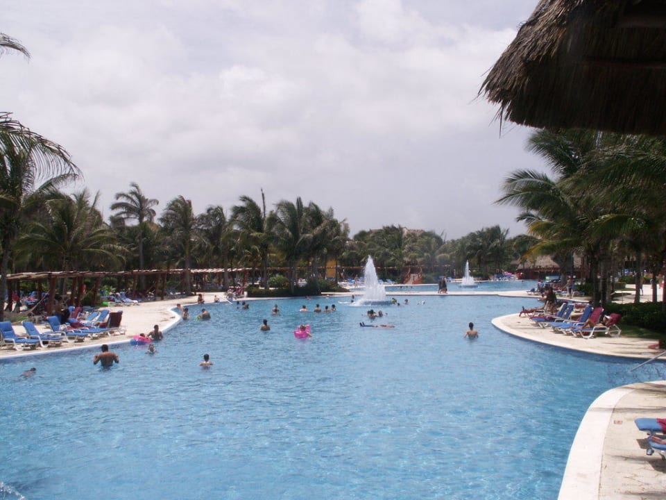 Basen Barcelo Colonial & Tropical Barceló Maya Colonial