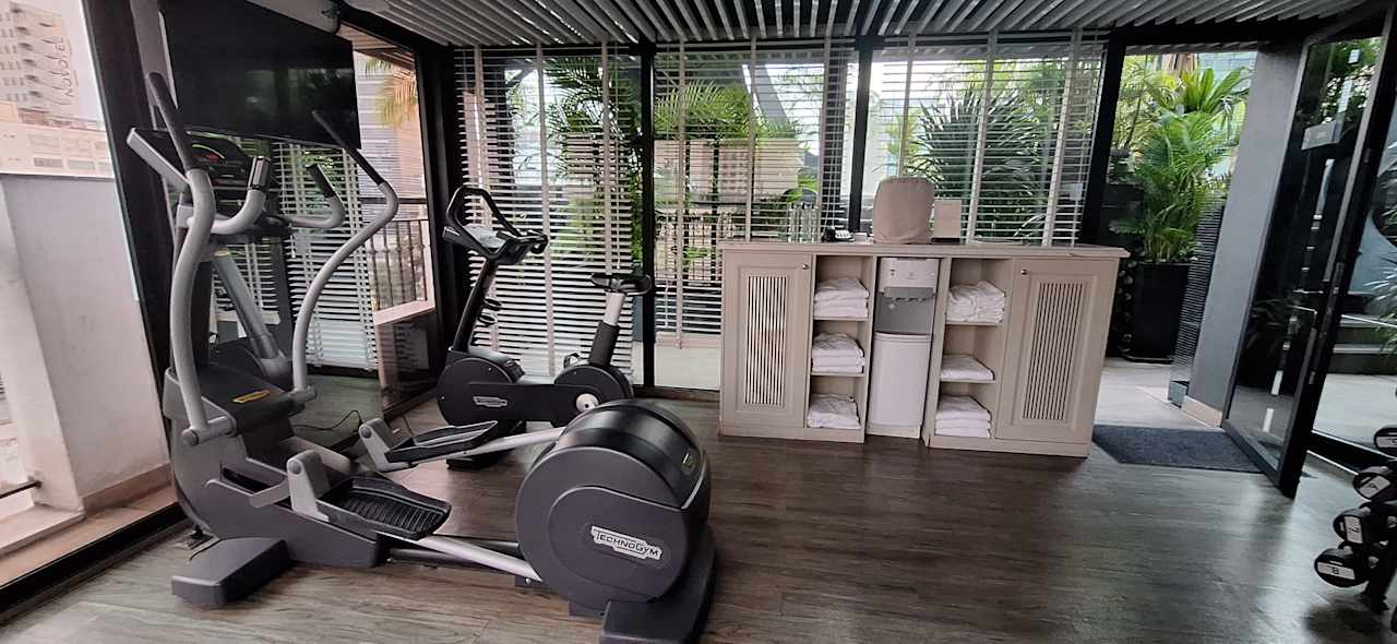 Sport & Freizeit Bach Suites Saigon, a Member of Design Hotels