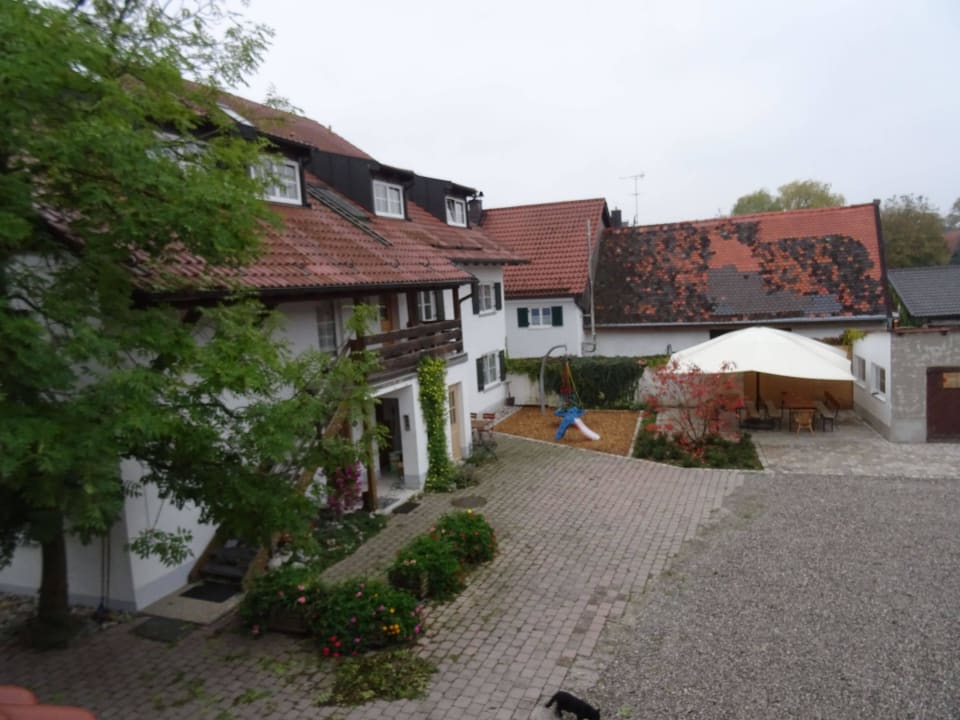 Wohnung 9 - Ausblick Dachgeschoss Ammersee-Ferienhof Schüßler