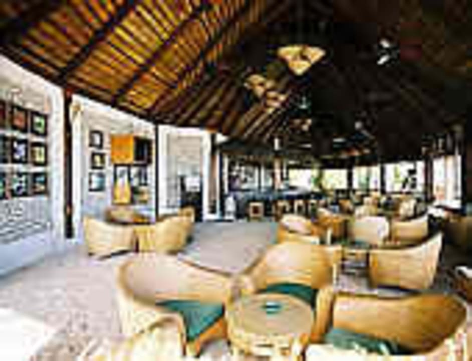 Die Bar - sitzen im Sand Komandoo Island Resort & Spa - Adults only