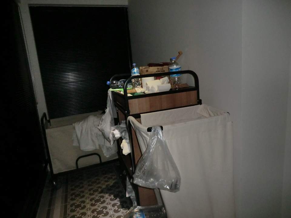 Der Wagen der Reinigung stand die ganze Woche da Asteria Venus Didim