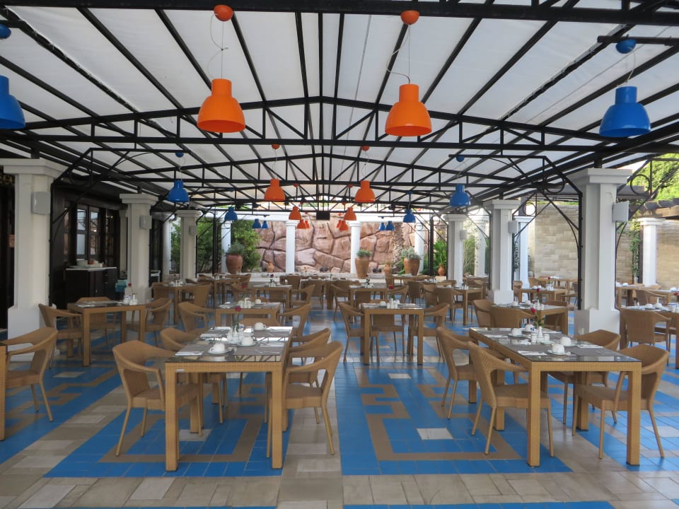 El Greco Restaurant, hier frühstücken die Vips Mitsis Royal Mare