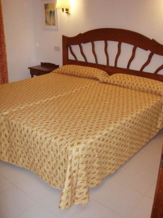 Zimmer - Bett Holiday Village Majorca