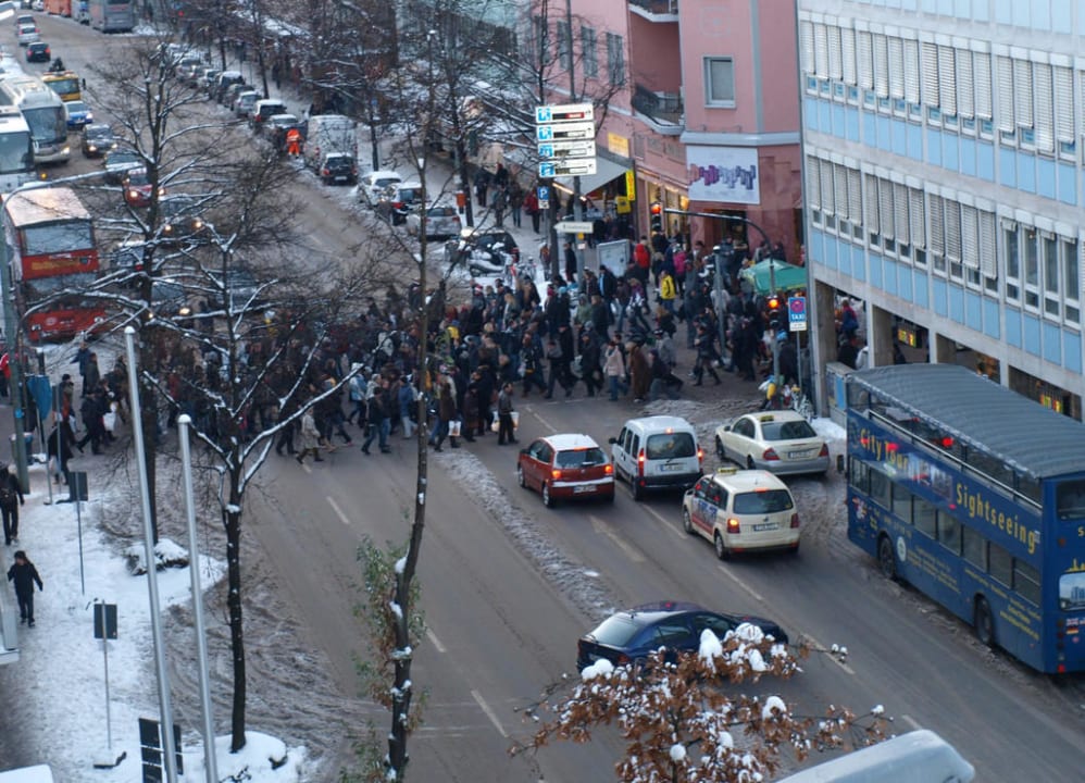 Blick auf die Berliner Straße Hotel Miramar