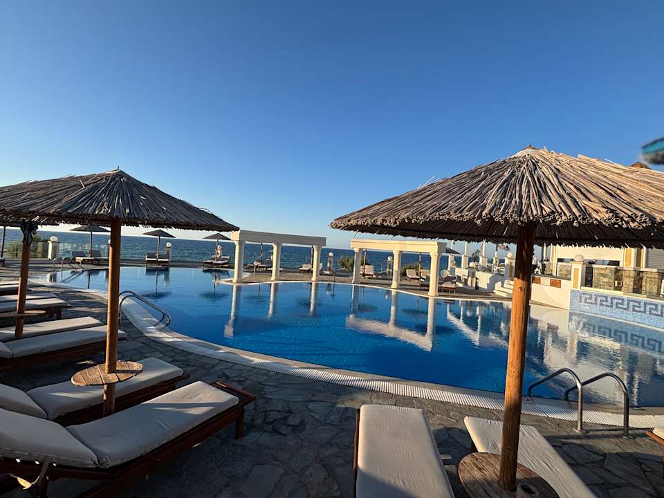 Pool Alexander Beach Hotel & Village Resort