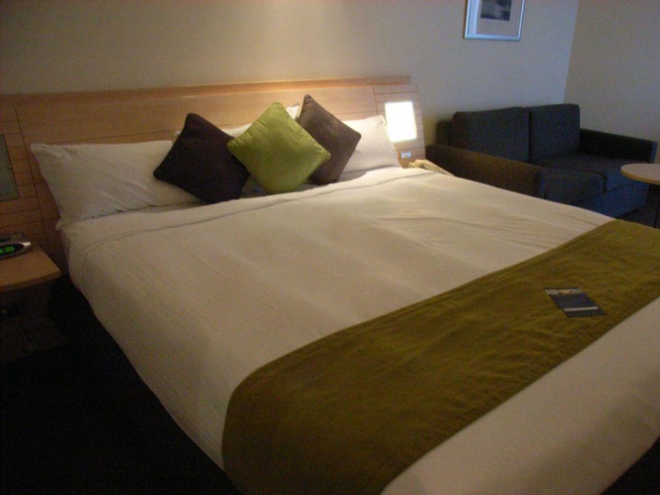 Kingsize-Bett Hotel Novotel Brisbane