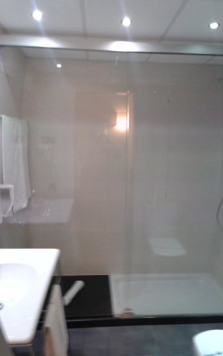 Blick ins Bad Hotel Sant Antoni