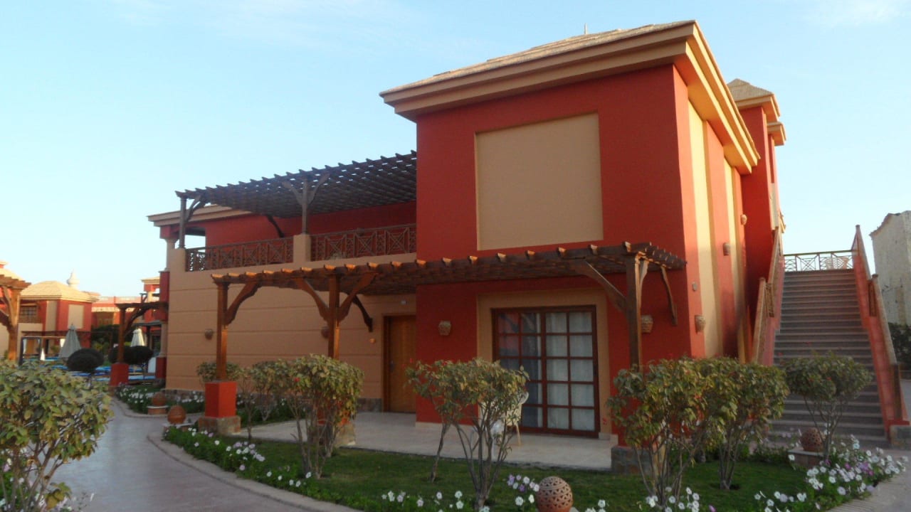 Zimmerblock im 400er Bereich Pickalbatros Alf Leila Wa Leila Resort - Neverland Hurghada