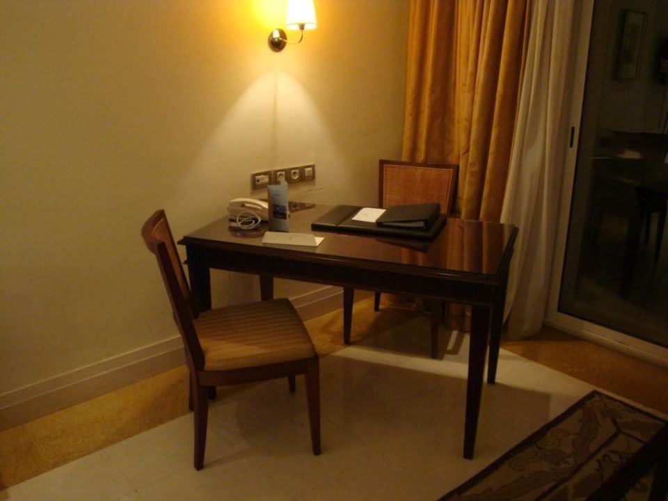 Schreibtisch Hotel L'Amphitrite Palace