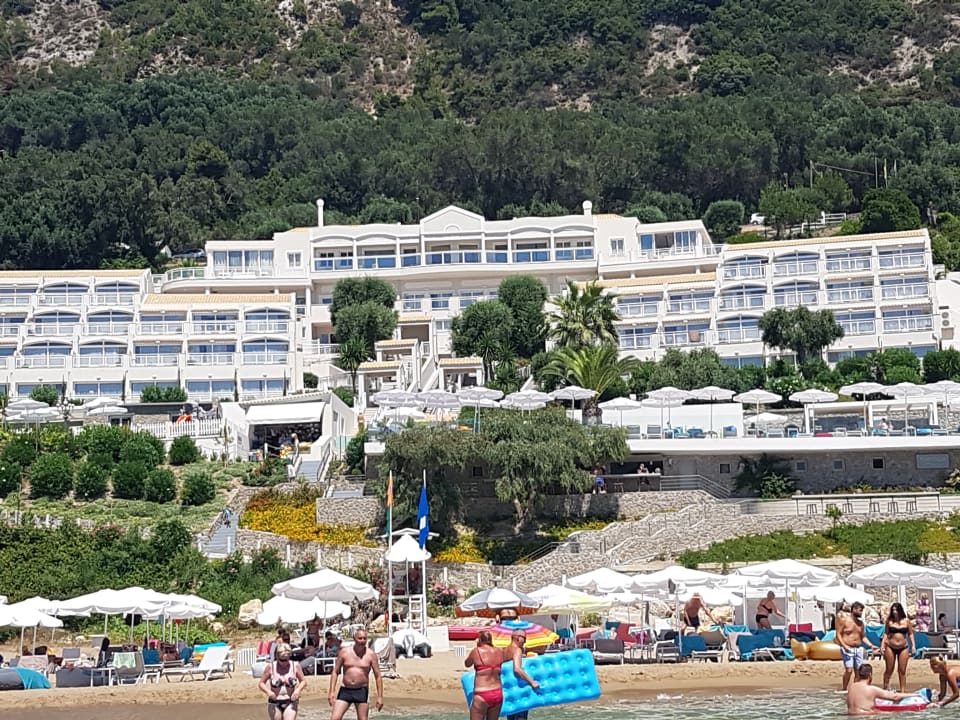 Außenansicht Pelekas Monastery (Im Umbau/Renovierung)