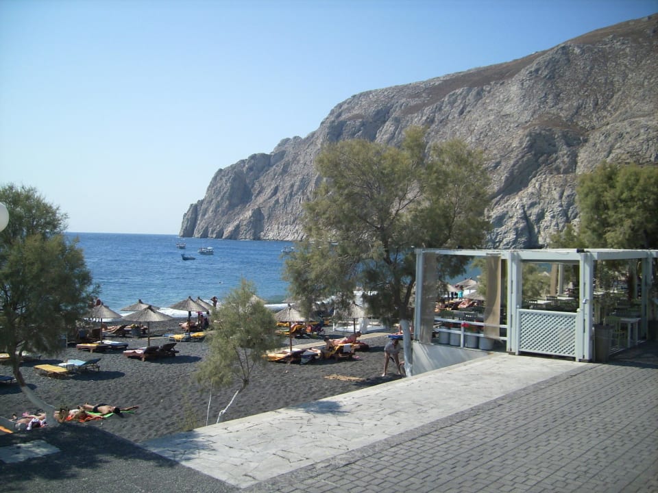 Weg zum Strand Hotel Kamari Beach