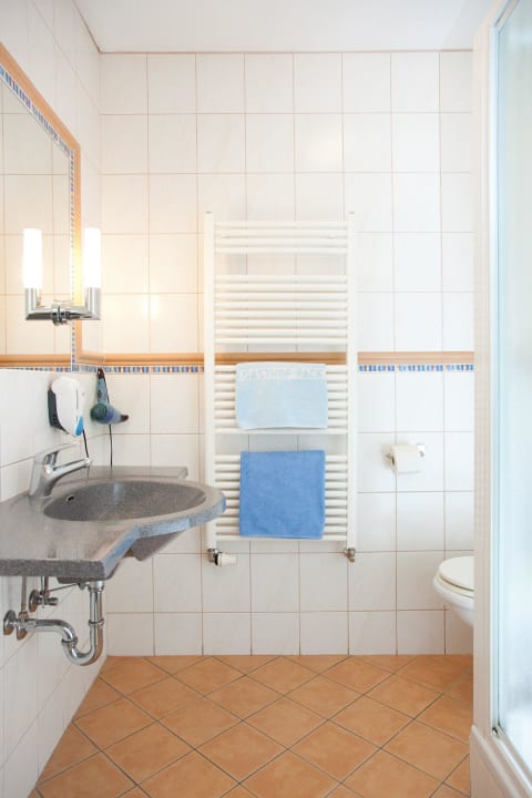 Zimmeransicht Bad Gasthof Zur Lebing Au