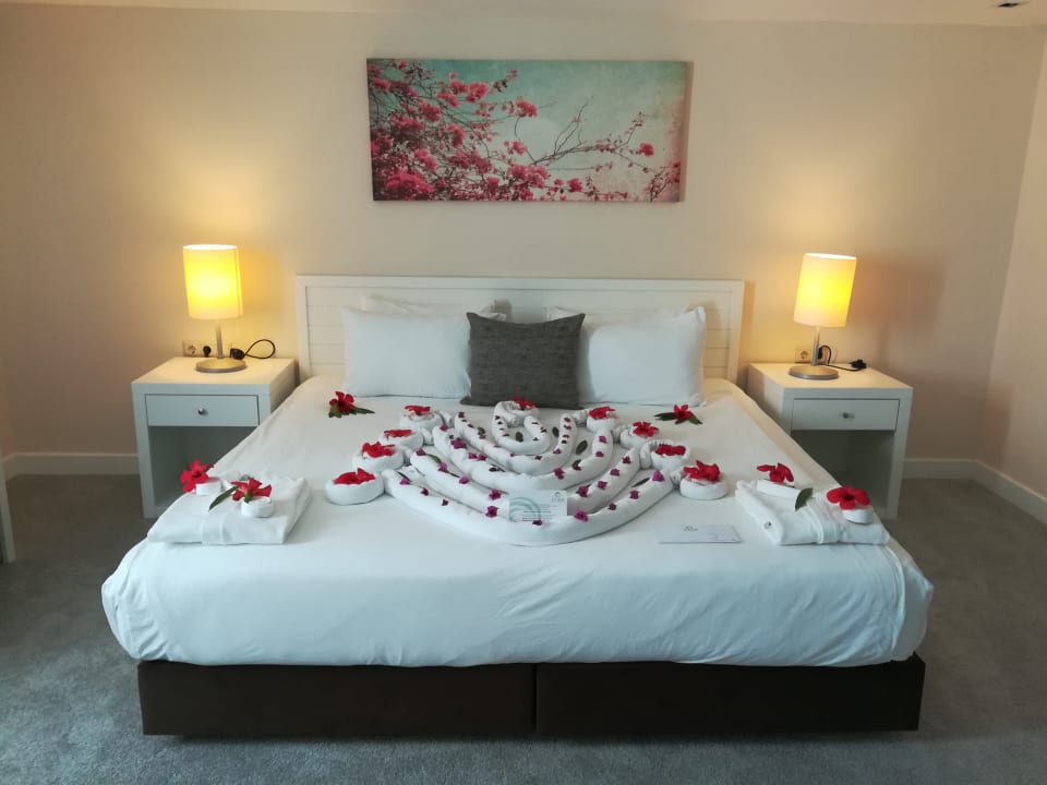 Zimmerdeko zum Empfang im Hotel Monachus Family Resort Sorgun