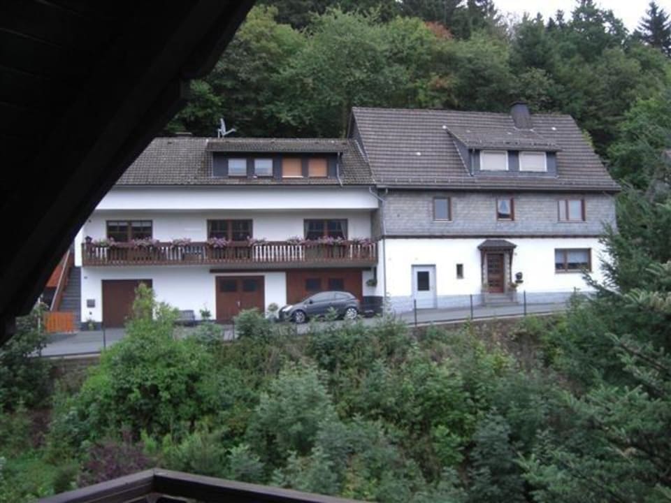 Balkonausblick Hotel Haus Schnorbus