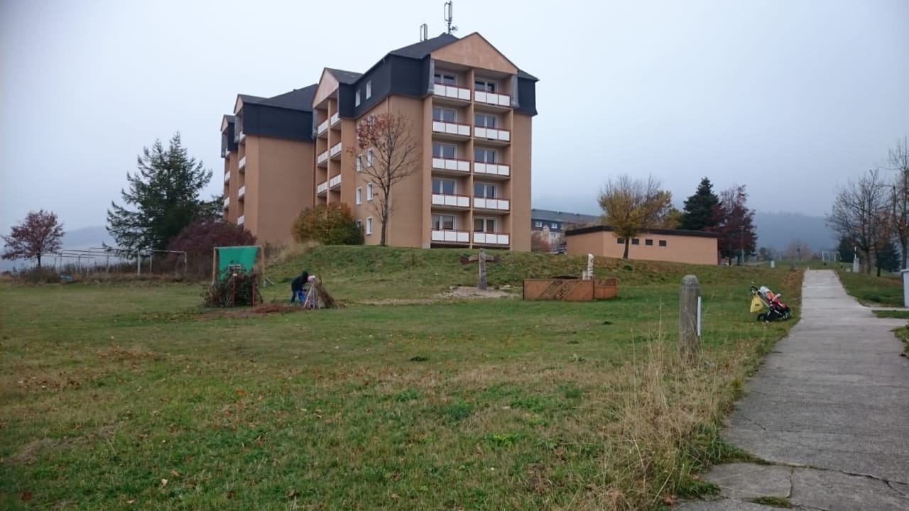 Außenansicht Elldus Resort - Familotel Erzgebirge