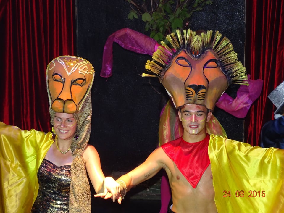 König der Löwen  Hane Family Resort