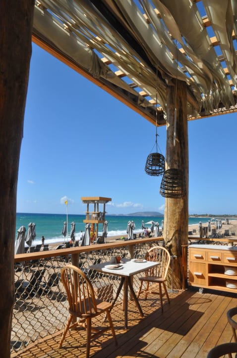 Strandrestaurant "Barbouni" The Westin Resort Costa Navarino