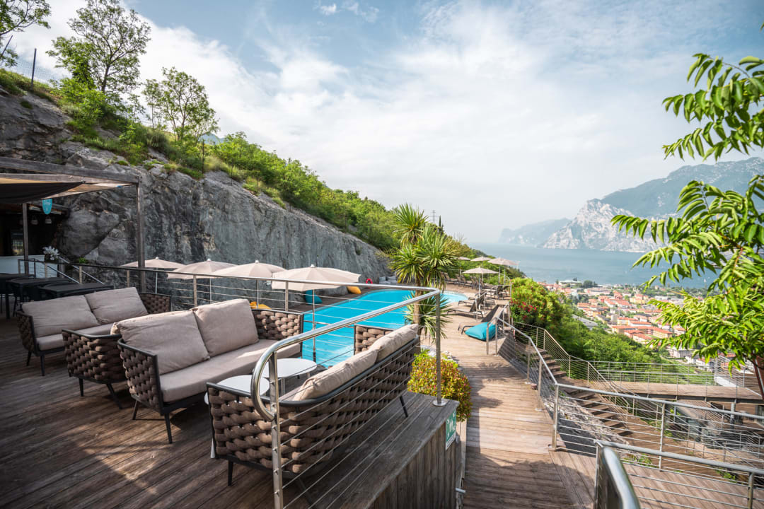 Pool Garda Hotel Forte Charme