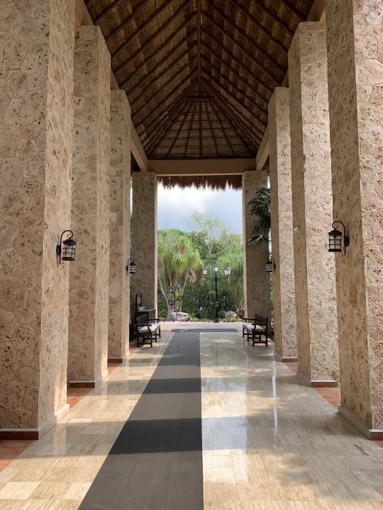 Pool Grand Palladium Kantenah Resort & Spa