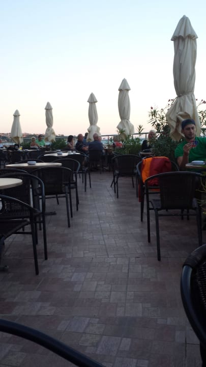 Lobbybar Sol Luna Bay