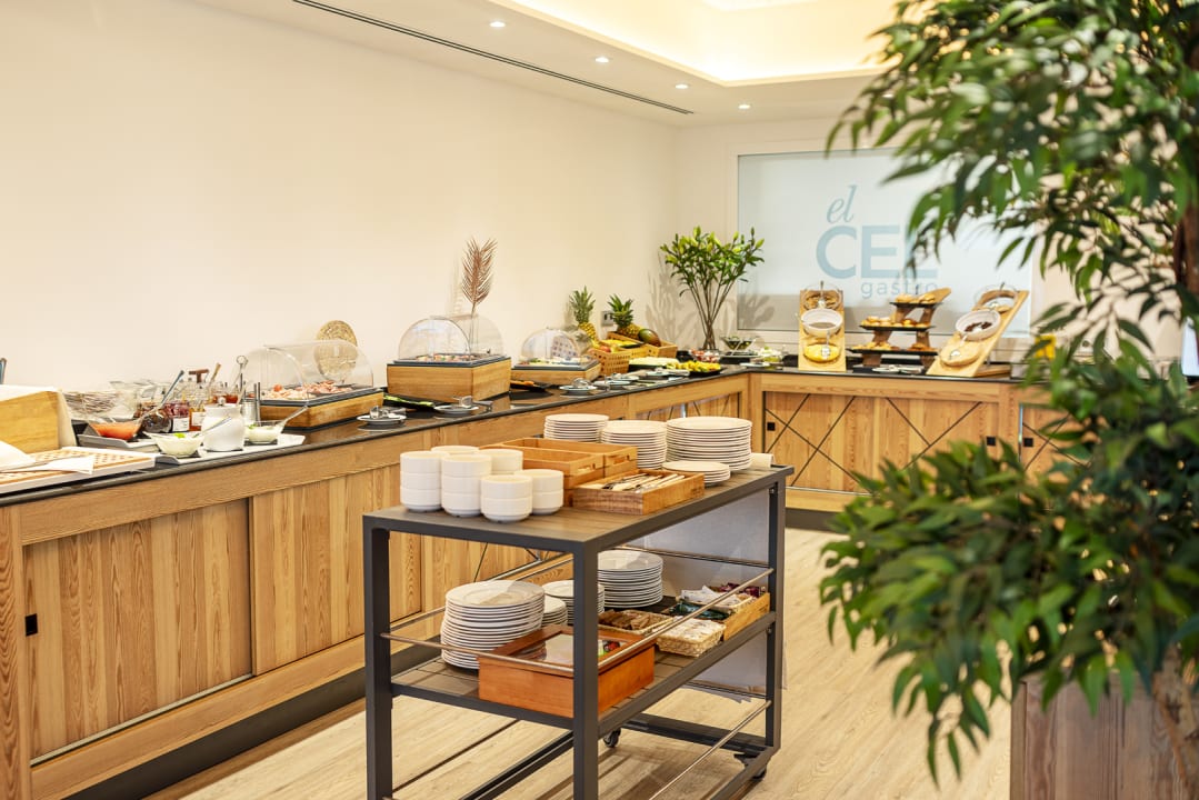 Gastro Hotel The Sky - Adults only