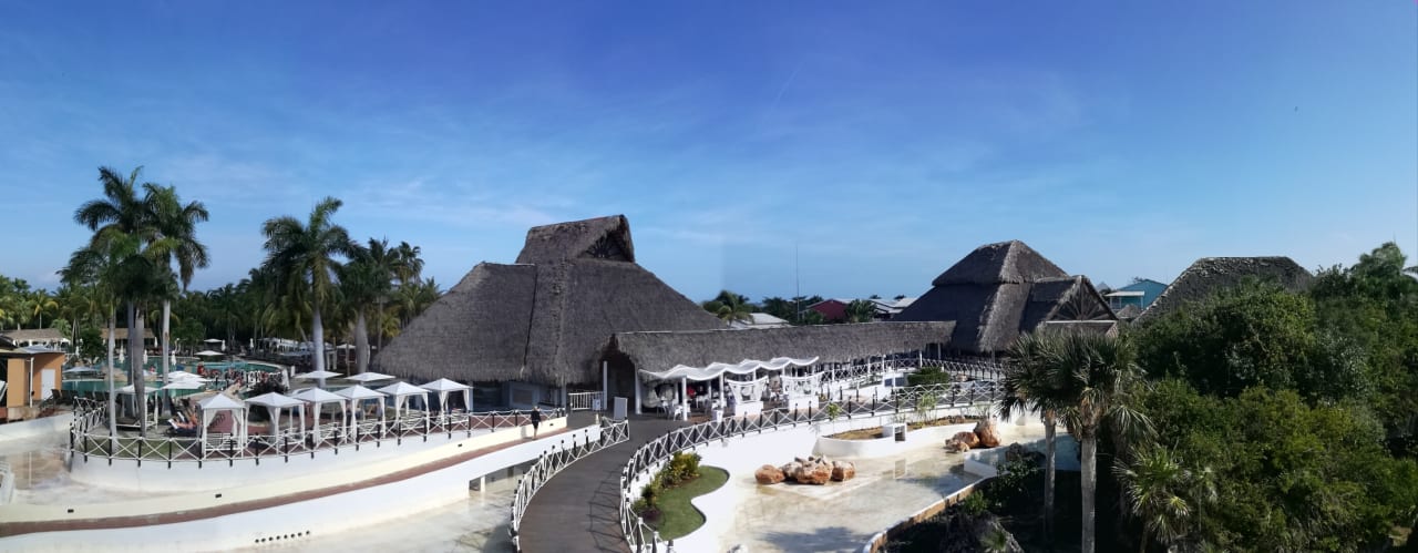 Außenansicht Royalton Hicacos Resort & Spa - Adults only