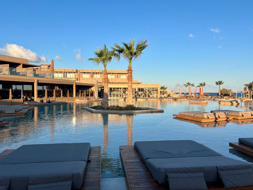 Pool SENSEANA Sea Side Resort & Aquadventure