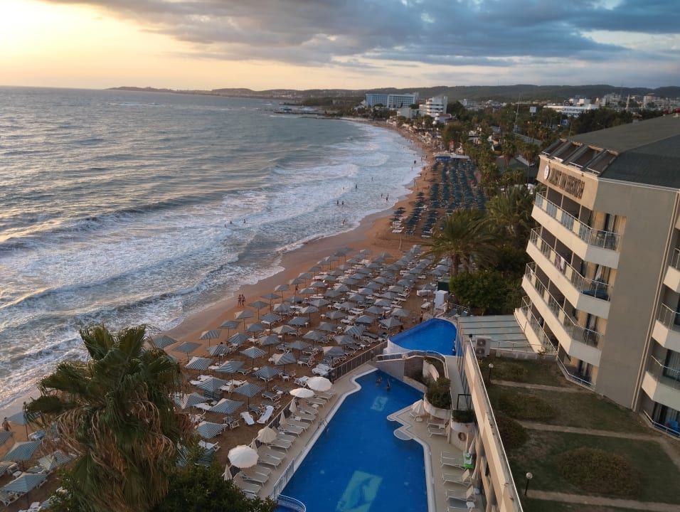 Ausblick Aska Hotel Just in Beach